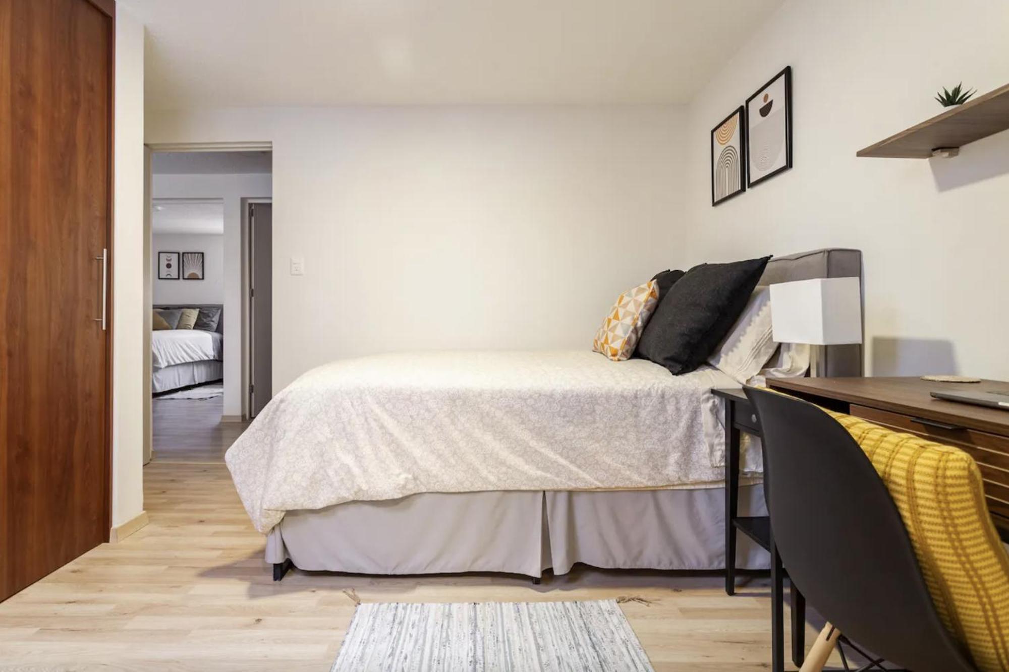 Bedroom With Private Bathroom In Roma Norte In Мексико Сити Екстериор снимка